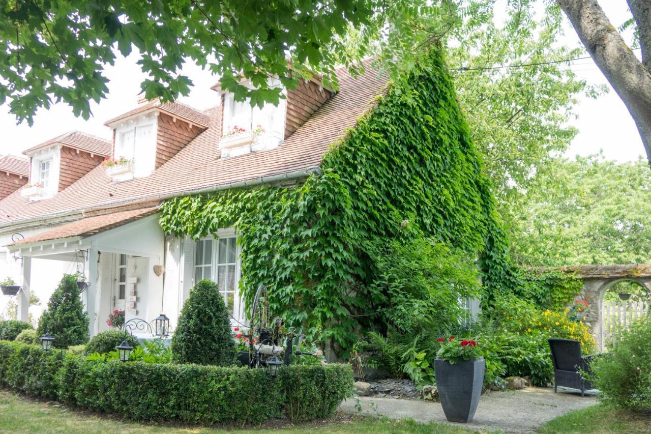 Bed and Breakfast Les Anges Reveurs Neuville-aux-Bois Esterno foto